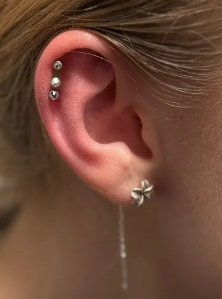 Ohrschmuck und Piercings im Detail – Mahdis Piercing-Galerie, Gestochen Scharf Brandenburg